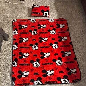 Mickey Mouse Red Blanket and Pillow Set